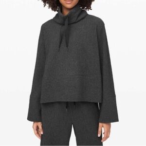 Lululemon Retreat Yourself Pullover Heathered Core Dark Grey Size XS/S